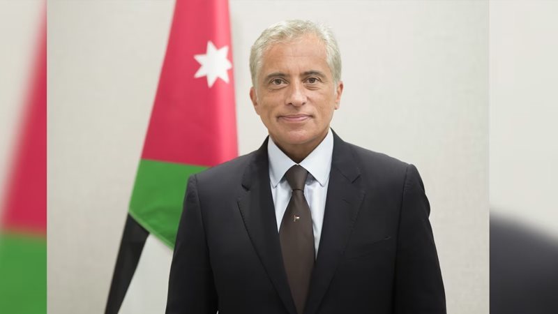 رئيس الوزراء ووزير