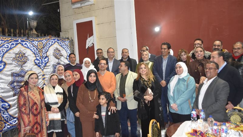 على هامش إفطار روزاليوسف