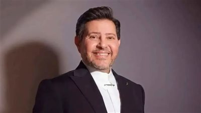 وزيرة الثقافة تطمئن الجمهور على صحة الفنان هاني شاكر بعد خضوعه لجراحة في القولون