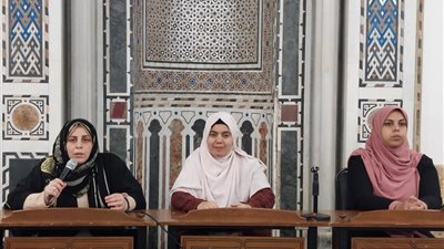 رمضانيات نسائية بالجامع الأزهر توضح كنوز العشر الأواخر