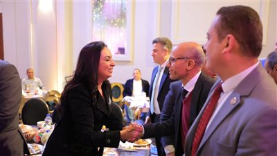 وزيرة التضامن الاجتماعي تشهد حفل الإفطار السنوي لأسرة بنك ناصر الاجتماعي