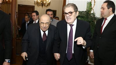 رئيس الوفد و