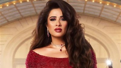 ياسمين عبد العزيز تعلن الصدارة العالمية لمسلسل 