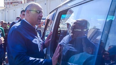 محافظ الإسكندرية في جولة مفاجئة لتفقد موقف 