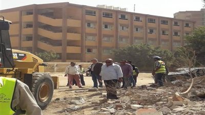 إزالة حالتي تعد على أراض أملاك الدولة بالإسكندرية