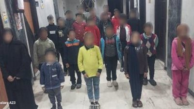 ضبط شبكة استغلال الأطفال للتسول وبيع السلع بإلزامية في الجيزة