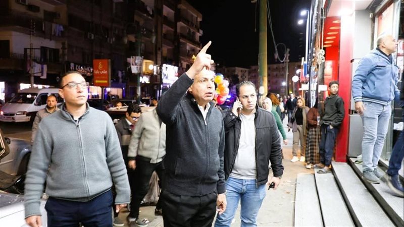 محافظ المنيا خلال