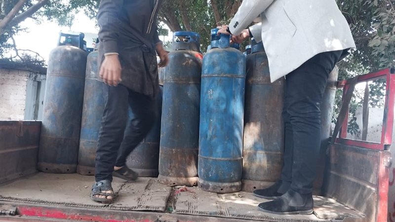 ضبط سياره اسطوانات غاز مدعمة 