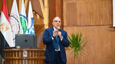 وزير الري يؤكد أهمية التدريب والتكنولوجيا لدعم الجيل الثاني لمنظومة إدارة المياه