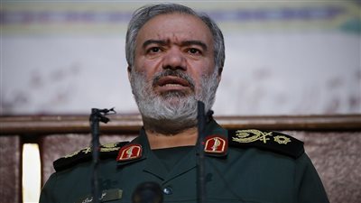 نائب قائد الحرس الثوري الإيراني: القواعد الأمريكية في الشرق الأوسط مدمرة