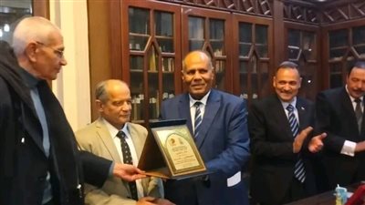 الاحتفاء بالأديب د. مصطفى رجب في لقاء لنادي أدب فرع ثقافة سوهاج