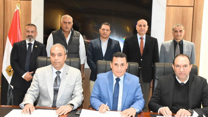 رئيس جامعة مدينة السادات يشهد توقيع بروتوكول 