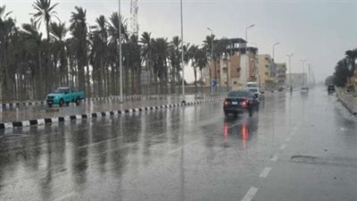 الطقس غدًا.. أمطار متفاوتة الشدة ورياح مثيرة للرمال والأتربة واضطراب بالملاحة