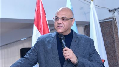 محافظ الإسكندرية يشهد احتفالية تجهيز 120 عريسًا وعروسة لجمعية الريادة للتنمية