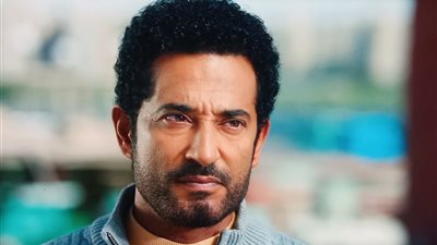مسلسل إفراج الحلقة 24.. عمرو سعد يتراجع عن الزواج من تارا عماد.. والشرطة تهاجم الحِكر
