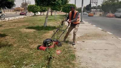  صيانة المسطحات الخضراء استعدادًا لعيد الفطر