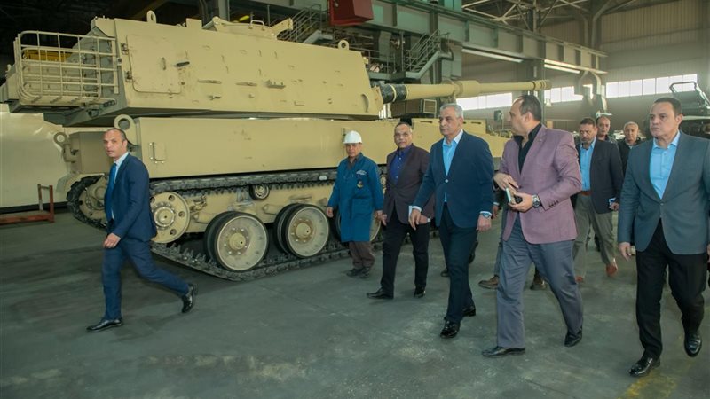 وزير الإنتاج الحربي