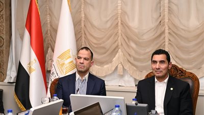 وزارة الشباب والرياضة تبحث مع 