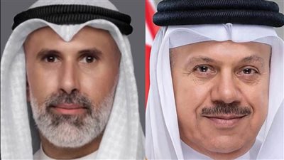 وزيرا الخارجية البحريني والكويتي يبحثان هاتفيا مستجدات الأوضاع الإقليمية والاعتداءات الإيرانية على دول الخليج