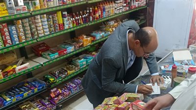 حماية المستهلك يشن حملة رقابية مفاجئة بالقاهرة ويضبط 11 قضية تلاعب بالأسعار