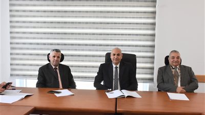 رئيس جامعة مدينة السادات يترأس اجتماع لجنة المختبرات والأجهزة العلمية 