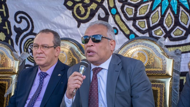 رئيس جامعة طنطا خلال