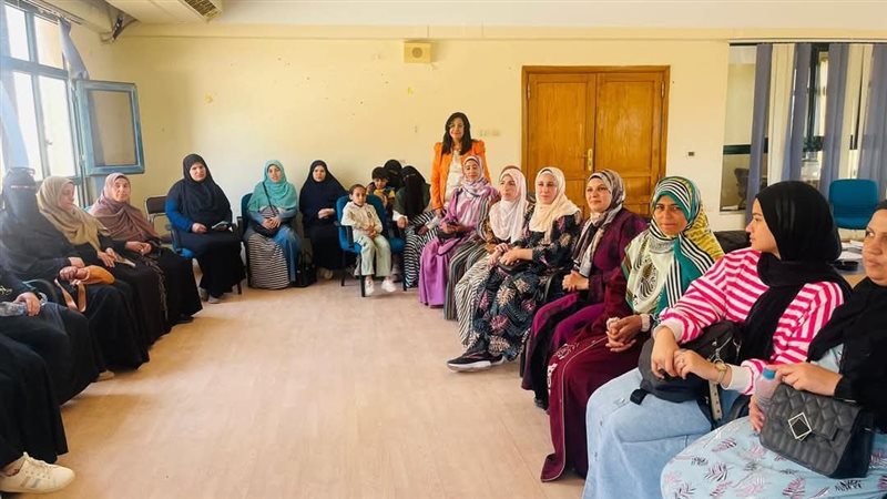 حملات توعية وتثقيفية