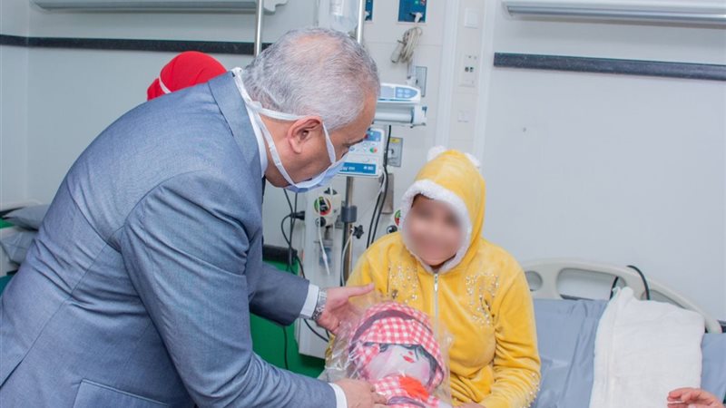 رئيس جامعة طنطا خلال