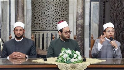 ملتقى رياض الصائمين بالأزهر يوضح الحكمة من إخفاء ليلة القدر