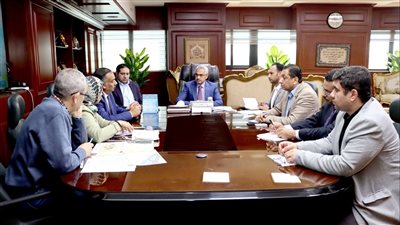 محافظ بني سويف يوجه بحلول عاجلة وجذرية لمشكلات “بياض العرب الصناعية”