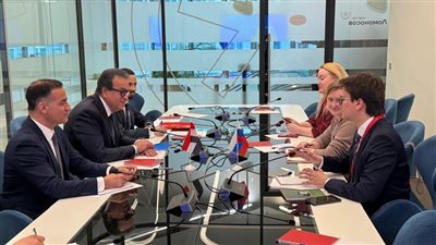 وزير الصحة يبحث التعاون في الطب النووي والتكنولوجيا الطبية المتقدمة