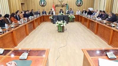 محافظ المنوفية لمسؤولي التموين: نريد أثراً ملموساً للإجراءات يشعر به المواطن