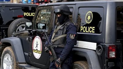   إتخاذ الإجراءات القانونيـة حيـال عنصرين جنائيين لقيامهما بغسـل 250 مليون جنيه   