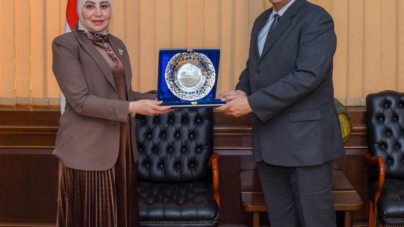 محافظ الإسكندرية