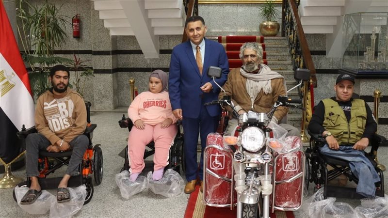 تسليم كراسى متحركة