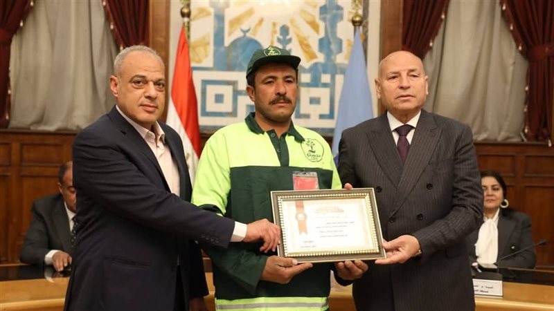 جانب من التكريم 