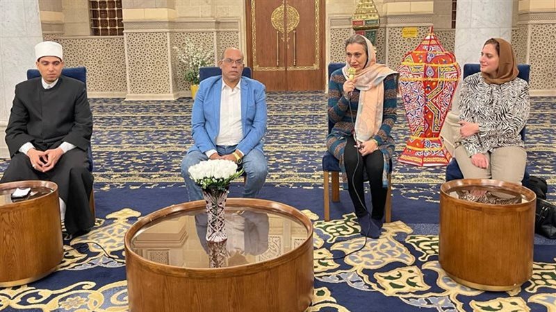 لقاءً تثقيفيًّا لذوي