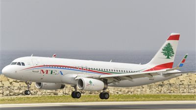 توترات الشرق الأوسط تدفع شركات الطيران العالمية لتعليق وتعديل رحلاتها الجوية