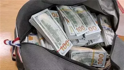 أجهزة الأمن تضبط قضايا اتجار بالنقد الأجنبي بقيمة تتجاوز 6 ملايين جنيه