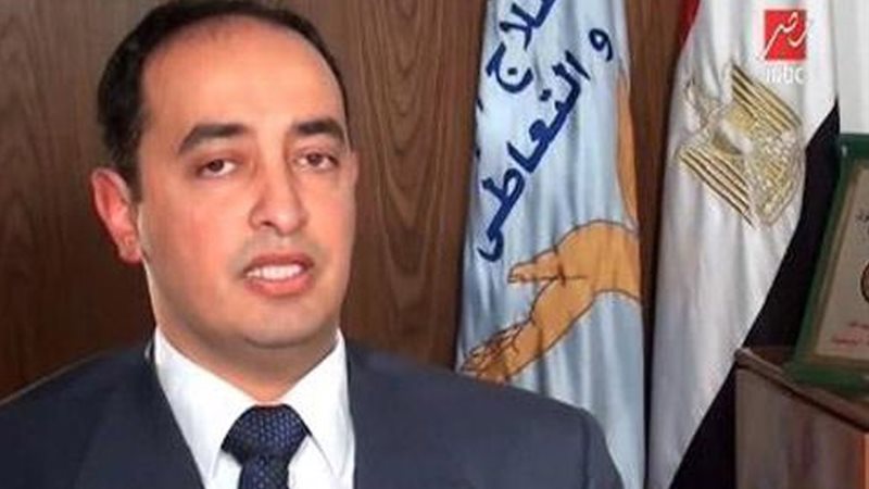 الدكتور عمرو عثمان،