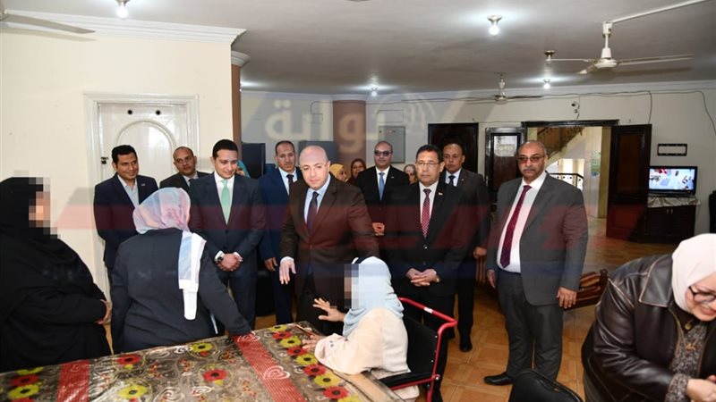 محافظ الفيوم يحتفل