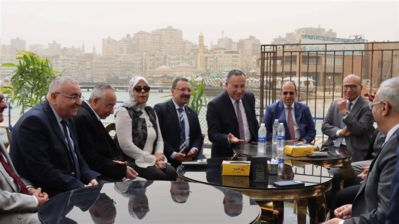 لقاء وزير التعليم