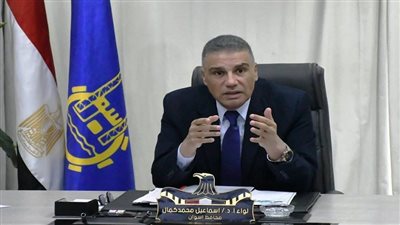 محافظ جنوب سيناء يزور المرضى بمجمع الفيروز الطبي بطور سيناء ويهنئهم بعيد الفطر