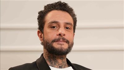أول تعليق من أحمد الفيشاوي بعد وقف عرض سفاح التجمع في السينما
