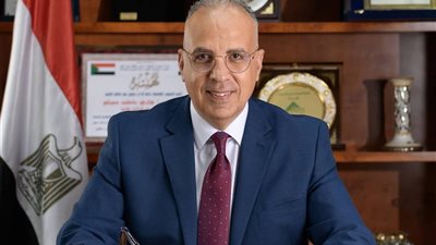 سويلم يتابع الموقف المائي وحالة الري خلال فترة إجازة عيد الفطر المبارك