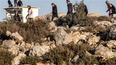 مستوطنون يعتدون على مدرسة المالح في الأغوار الشمالية
