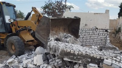 محافظ المنوفية يشدد على إزالة التعديات على الأراضي الزراعية والبناء المخالف