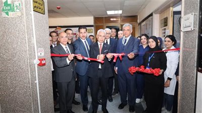 استعدادا للاعتماد والانضمام لمنظومة التأمين الصحي الشامل: رئيس جامعة المنيا يفتتح عنايات وقسطرة القلب