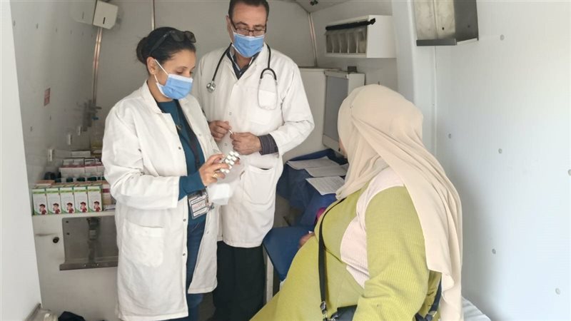 داخل سيارة قوافل