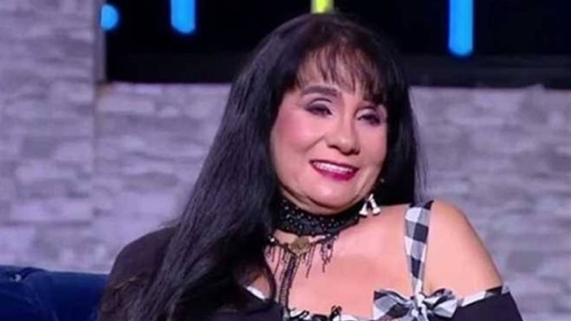 الفنانة سحر رامي